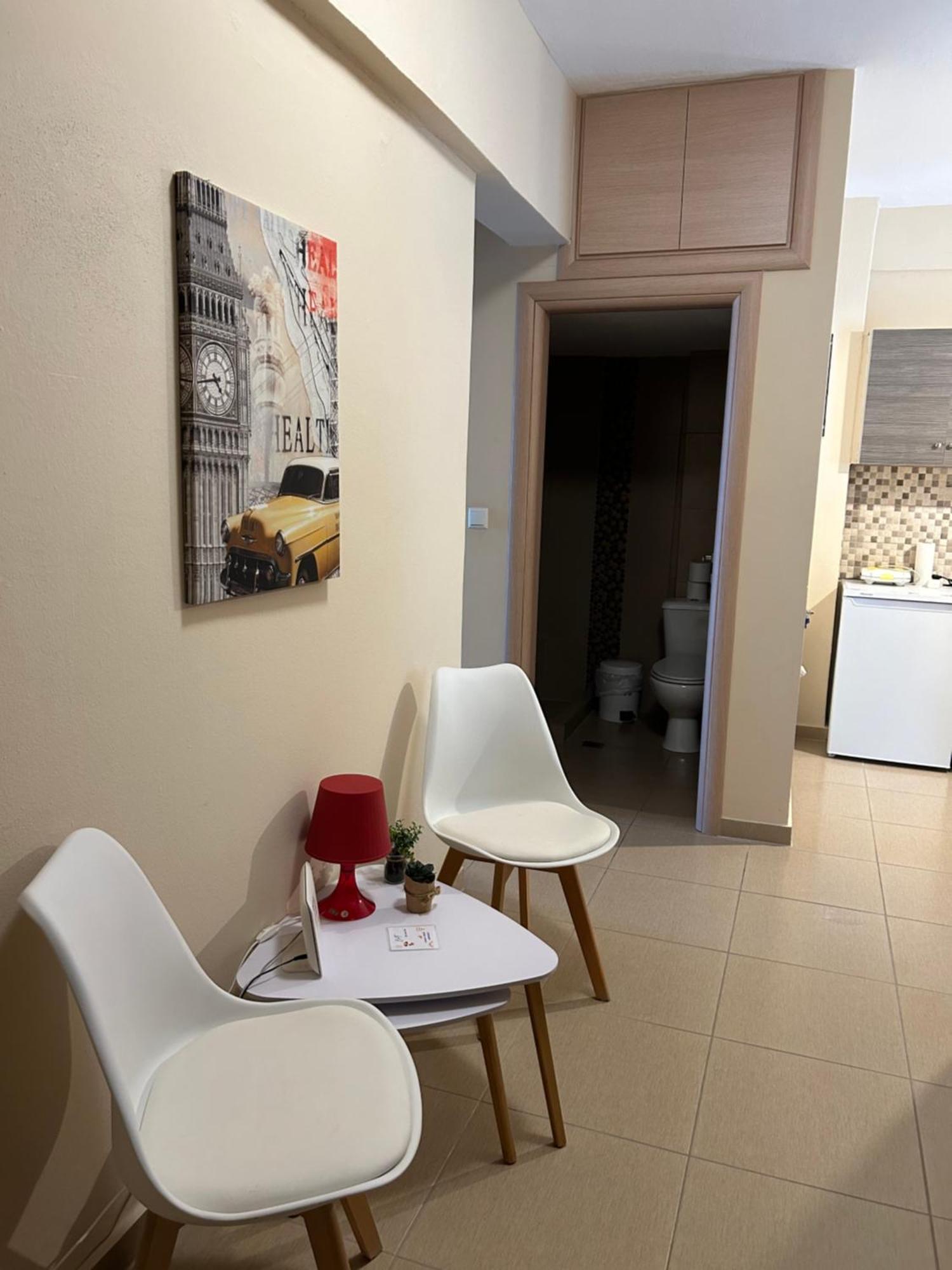 Appartement E & F Sea View Flat à Néa Péramos Extérieur photo